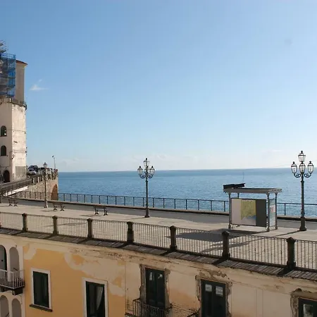 Attico Del Cavaliere アパート *